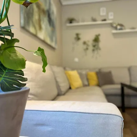 Апартаменти Haza *